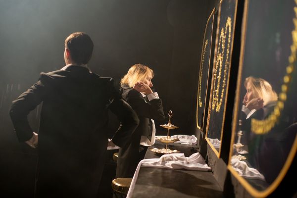 Mephisto.Under Pressure._Theater an der Glocksee_FINAL_©Leona Ohsiek-37.JPG