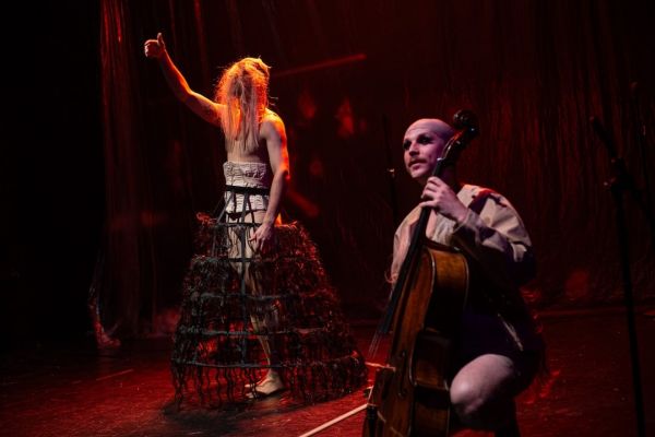 How to survive with Hildegard Knef – Eine Rettung in zehn Liedern_Theater an der Glocksee_©LEONA OHSIEK-7.JPG